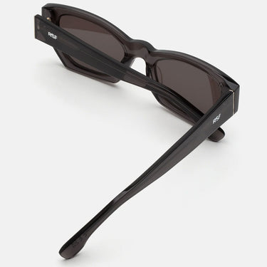 RetroSuperFuture Occhiali da Sole Amata Estate Liquirizia DWB Nero Nero Unisex 3