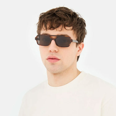 RetroSuperFuture Occhiali da Sole Vico Havana Striata XDK Marrone/Grigio Scuro Unisex 4