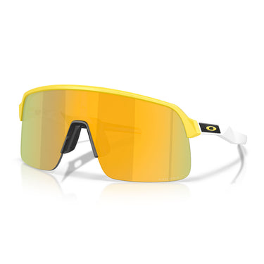 Oakley Occhiali da Sole OO9463 9463B4 Sutro Lite Giallo Opaco Prizm 24k Unisex 2