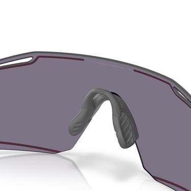 Oakley Occhiali da Sole OO9513D 951310 Cybr Dyno Grigio Fumo Opaco Prizm Grey Unisex 7