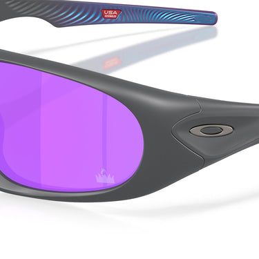 Oakley Occhiali da Sole OO9528 952811 Neoforma x Fortnite Carbonio Opaco/Prizm Violet Unisex