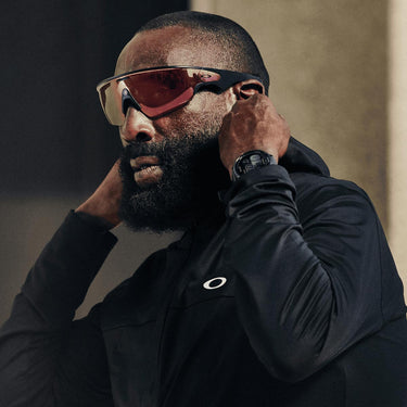 Oakley Occhiali da Sole OW8001 800109 Meta Vanguard Nero/Prizm Transitions Ember Unisex Fotocromatici 2
