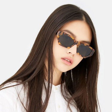 RetroSuperFuture Lunettes de Soleil Amata Spotted Havana 0B0 Marron/Gris Foncé Unisexe 5