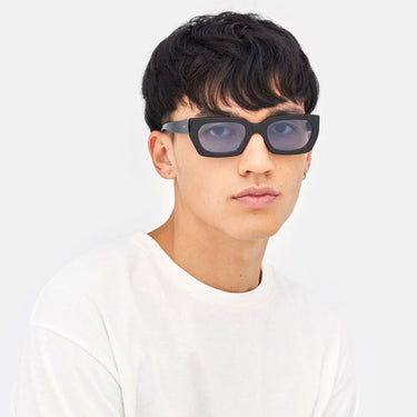 RetroSuperFuture Sonnenbrille Teddy Azure 5QC Schwarz/Blau Verlauf Unisex 5