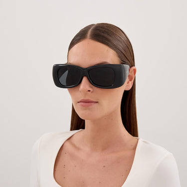 Saint Laurent Occhiali da Sole SL 901 HOWL 001 Nero/Nero Unisex 3