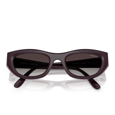 Vogue Occhiali da Sole VO5616S 24268G Bordeaux Full Grigio Sfumato Donna 5